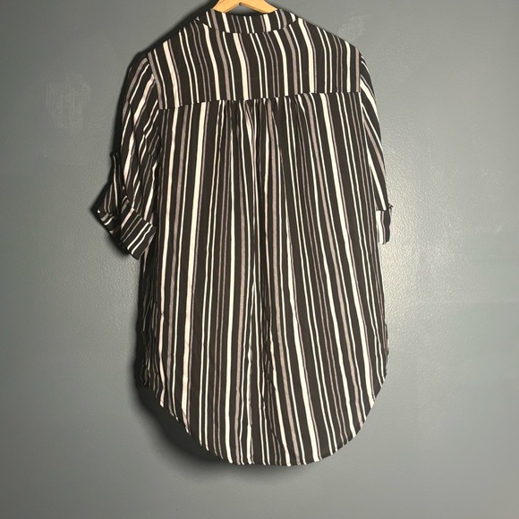 French Atmosphere Black & White Striped Shirt | Roll Tab Sleeves | Tunic - Picture 3 of 6